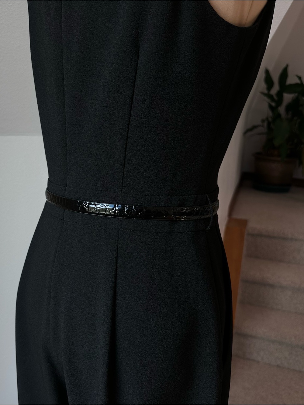 Vince Camuto Jumpsuit Women’s 6 Black Sleeveless Wide Leg V Neck Career Cocktail - Picture 11 of 13